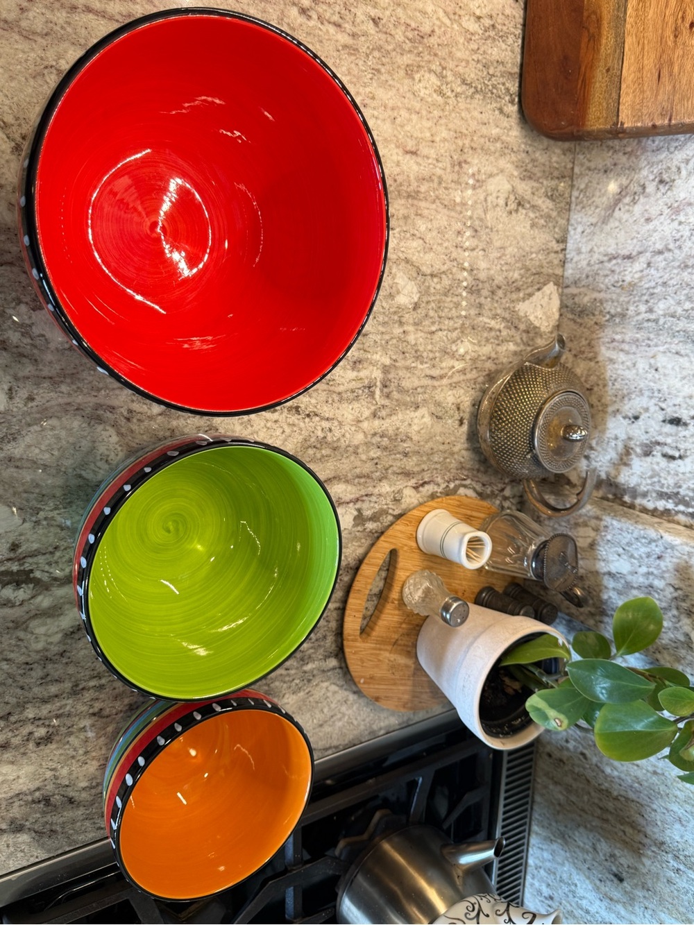 Gibson Pueblo Springs Mixing Bowls - Picture 5 of 6